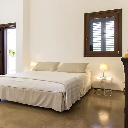 Tenutayala - Residenza Agrituristica Farm stay *
